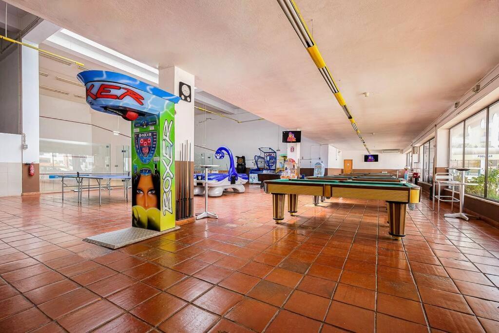 T2 With Pool, 300M From The Beach Portimao Bagian luar foto