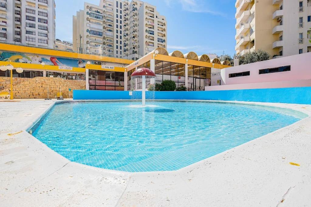 T2 With Pool, 300M From The Beach Portimao Bagian luar foto