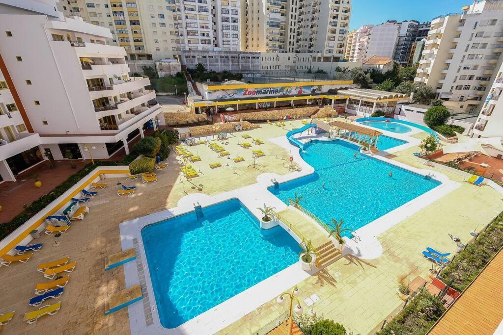 T2 With Pool, 300M From The Beach Portimao Bagian luar foto