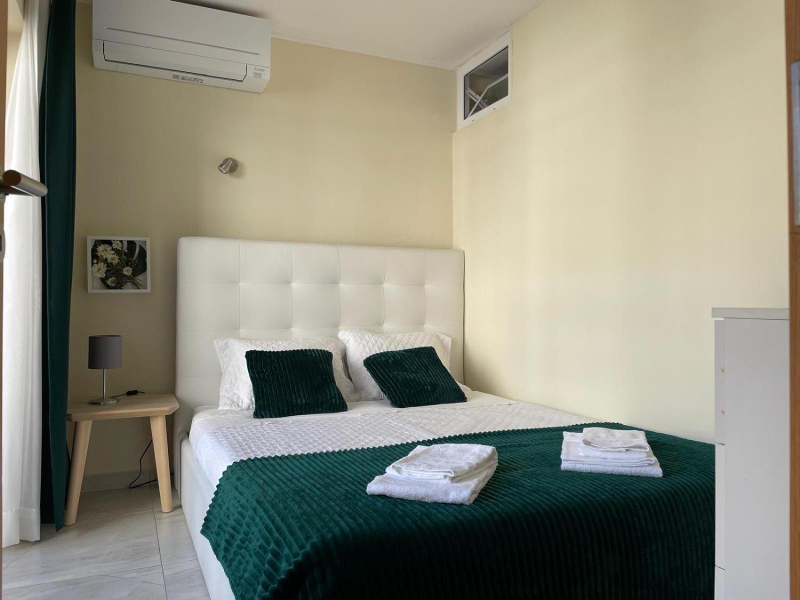 T2 With Pool, 300M From The Beach Portimao Bagian luar foto